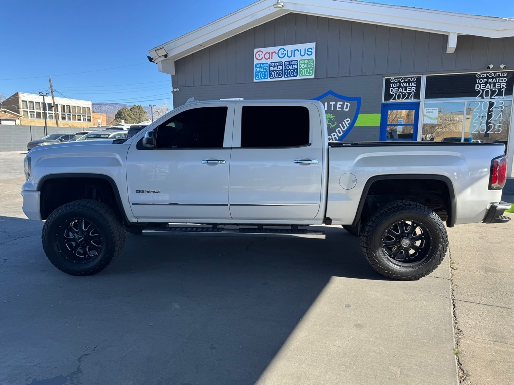 GMC Sierra 1500 Denali Crew Cab Long Box 4WD 2017