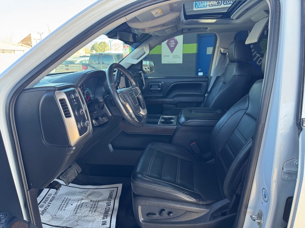 GMC Sierra 1500 Denali Crew Cab Long Box 4WD 2017