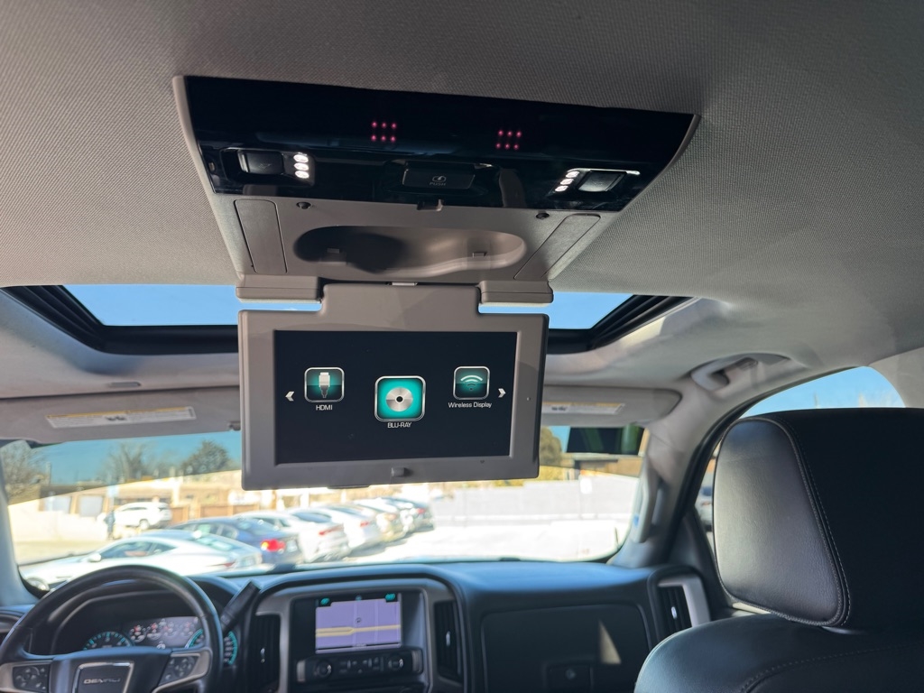 GMC Sierra 1500 Denali Crew Cab Long Box 4WD 2017