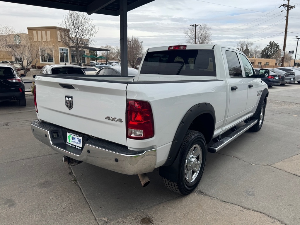 RAM 2500 Tradesman Crew Cab SWB 4WD 2015
