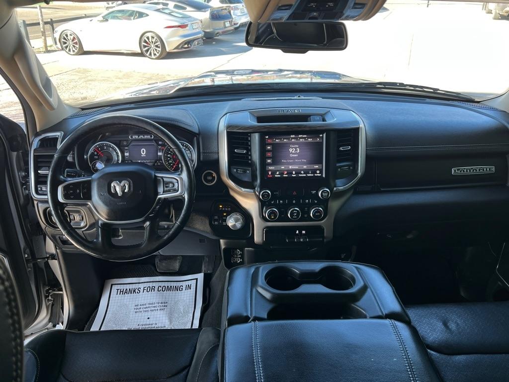 RAM 1500 Laramie Crew Cab SWB 4WD 2019