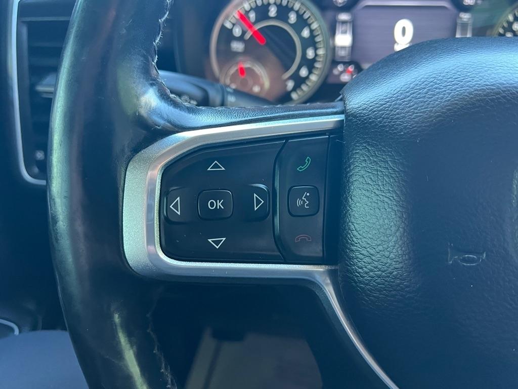 RAM 1500 Laramie Crew Cab SWB 4WD 2019