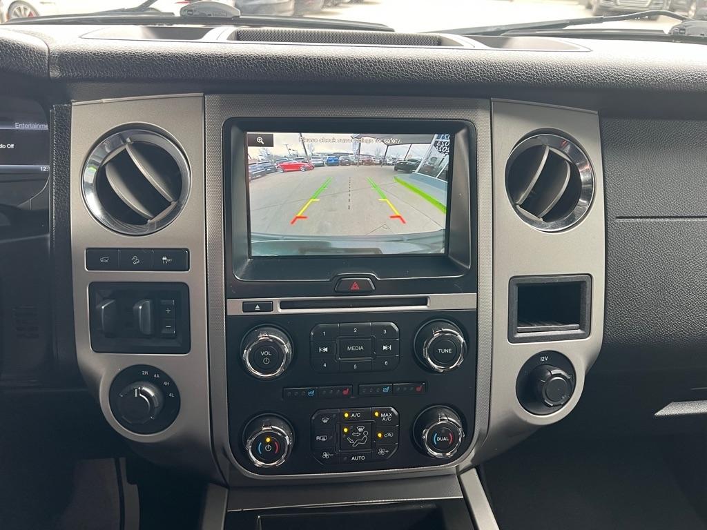 Ford Expedition EL XLT 4WD 2015