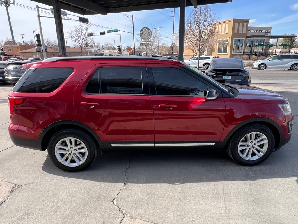 Ford Explorer XLT FWD 2016