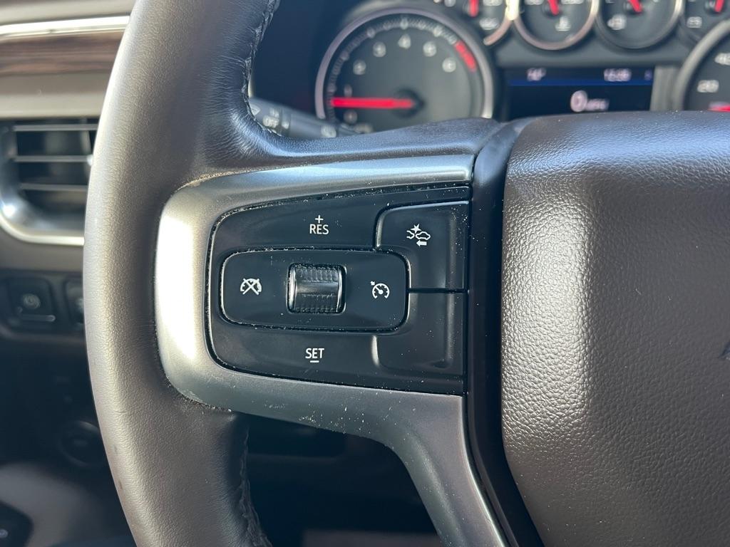 Chevrolet Suburban LS 4WD 2021