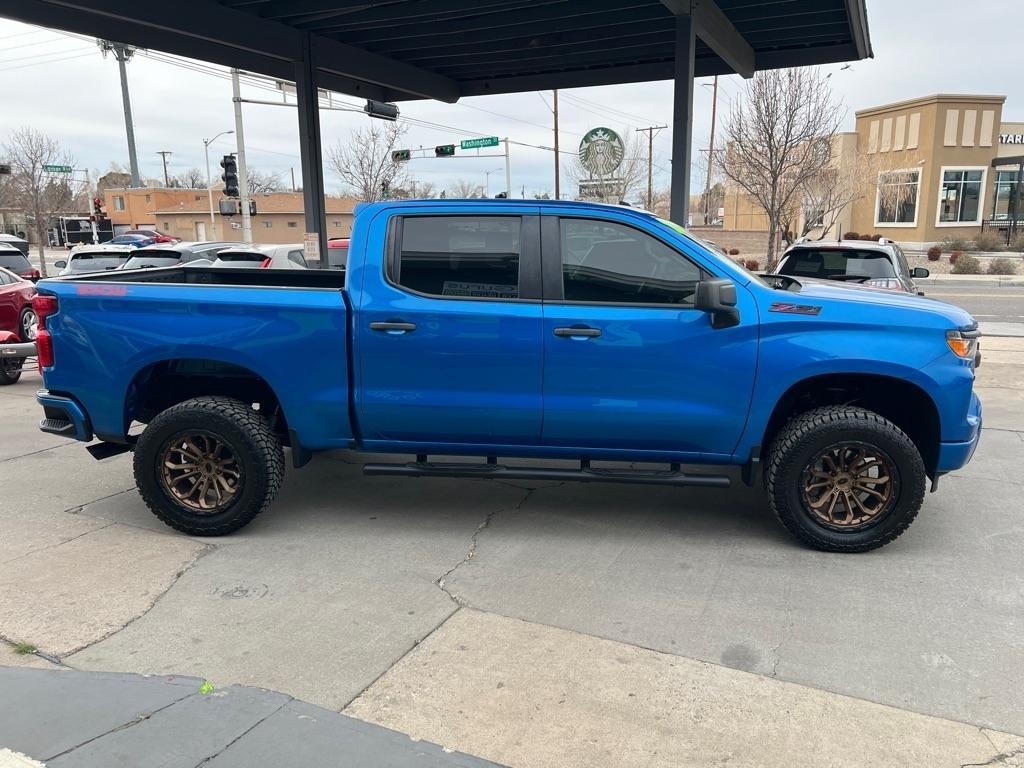 Chevrolet Silverado 1500 Custom Crew Cab 4WD 2022
