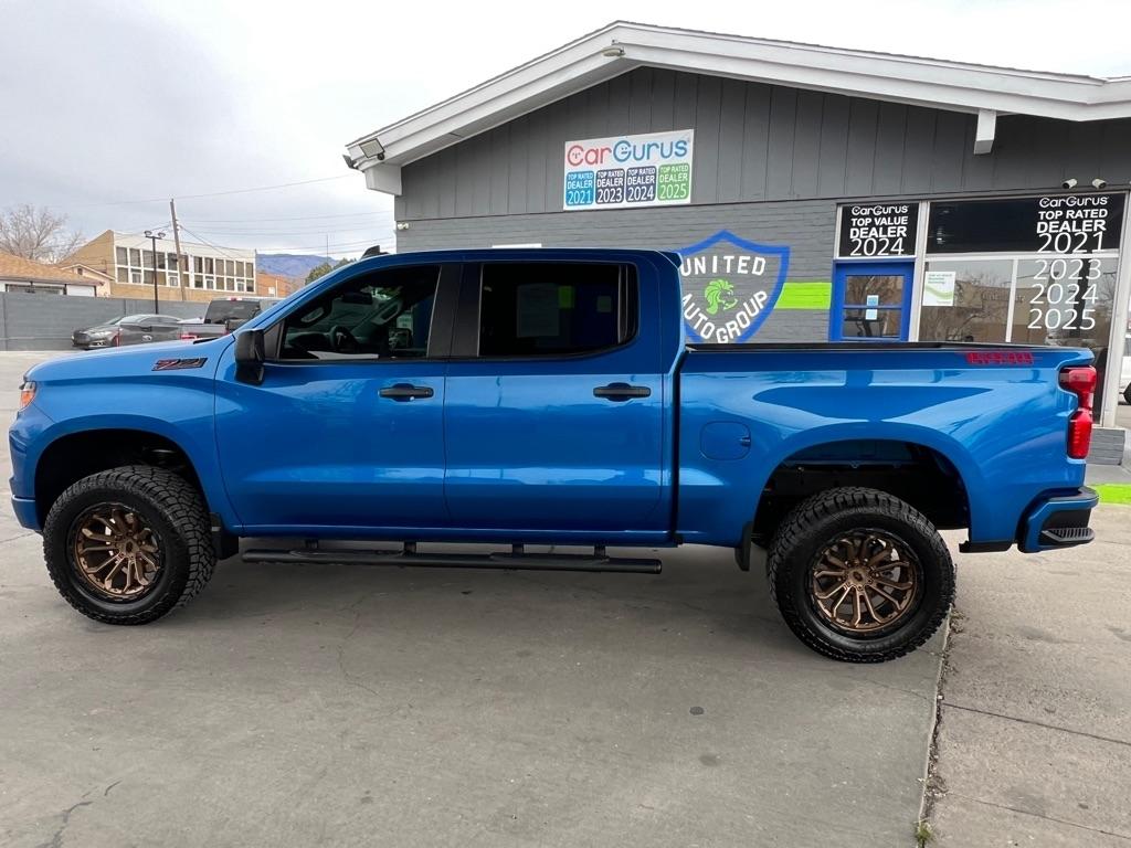 Chevrolet Silverado 1500 Custom Crew Cab 4WD 2022