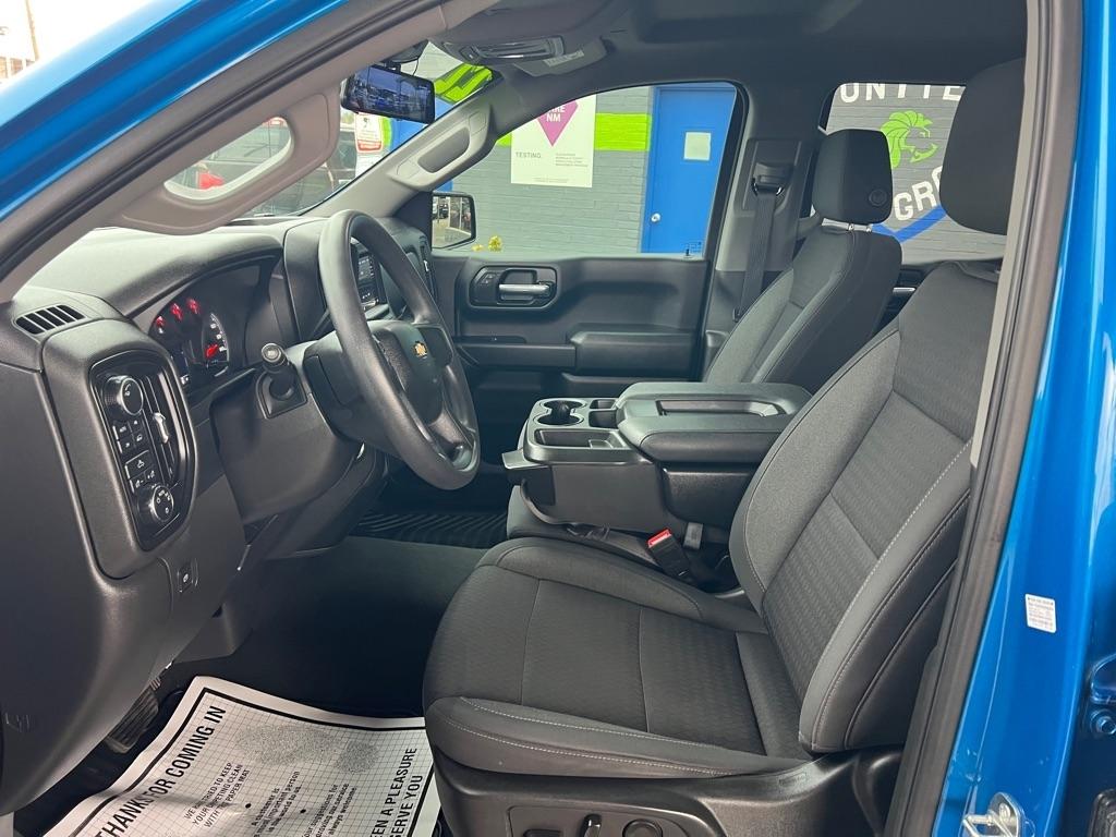 Chevrolet Silverado 1500 Custom Crew Cab 4WD 2022