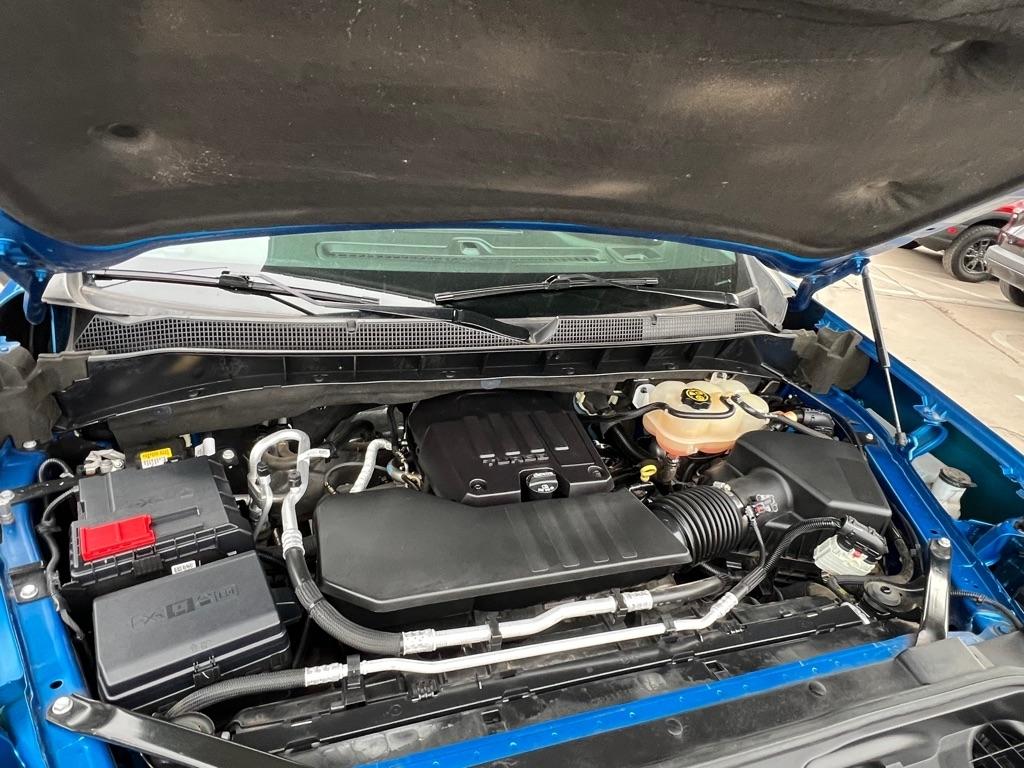 Chevrolet Silverado 1500 Custom Crew Cab 4WD 2022