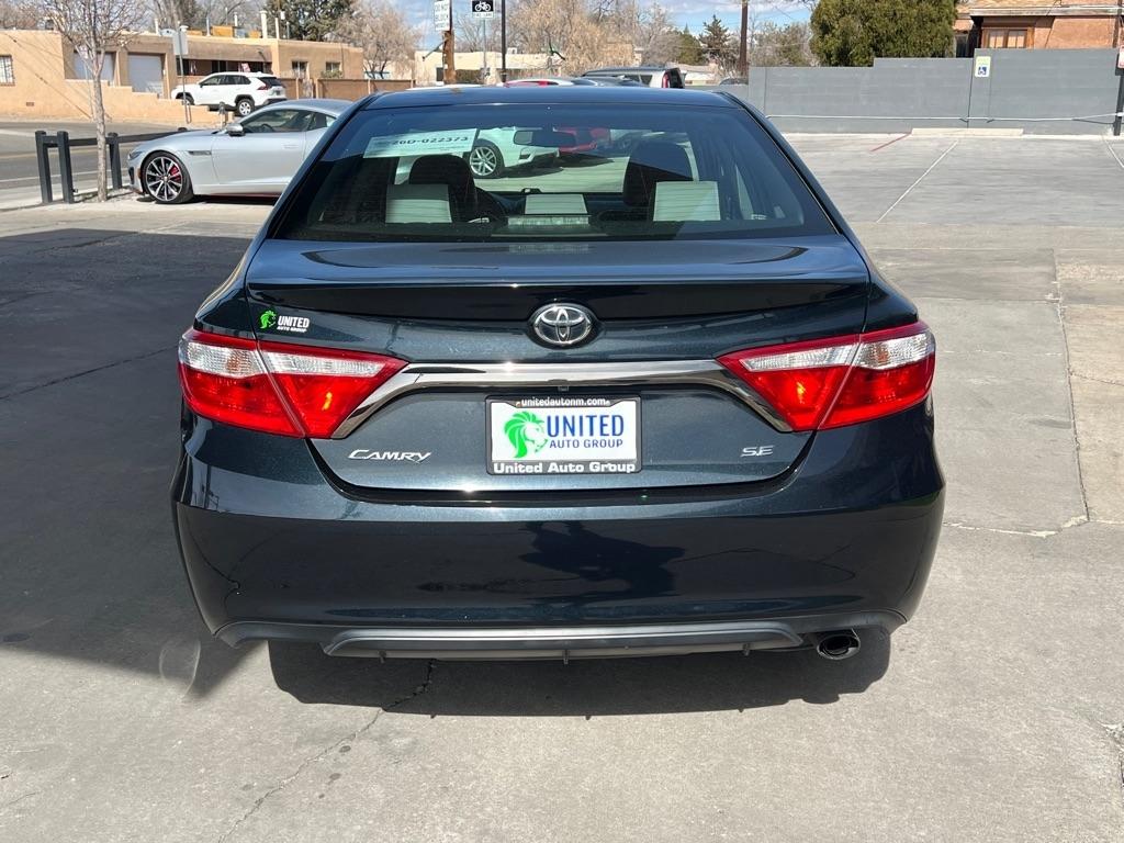 Toyota Camry LE 2017
