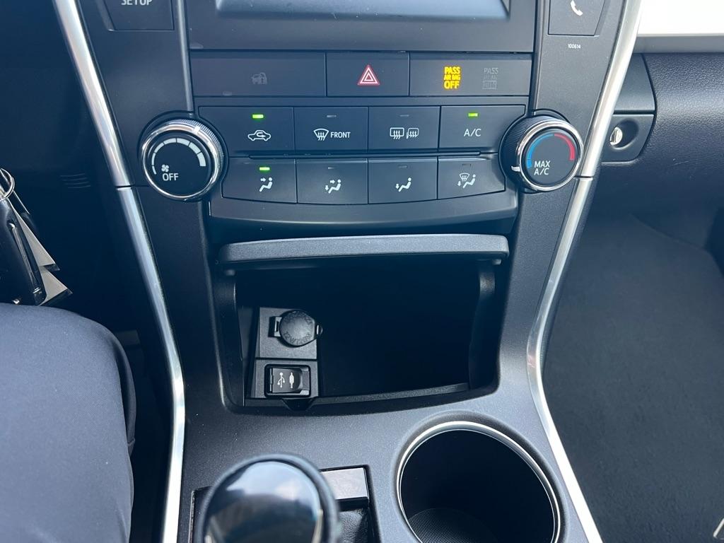 Toyota Camry LE 2017