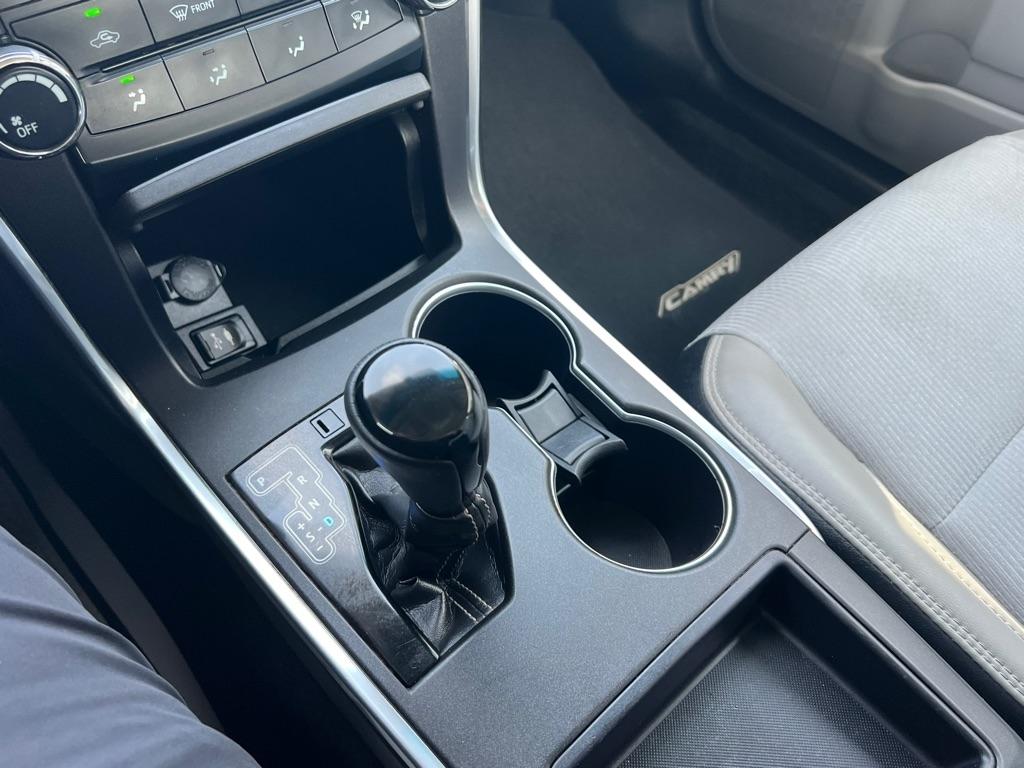 Toyota Camry LE 2017