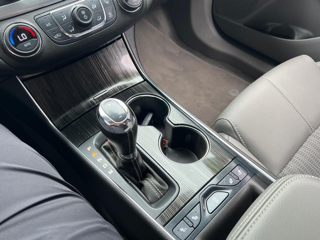 Chevrolet Impala LT 2018