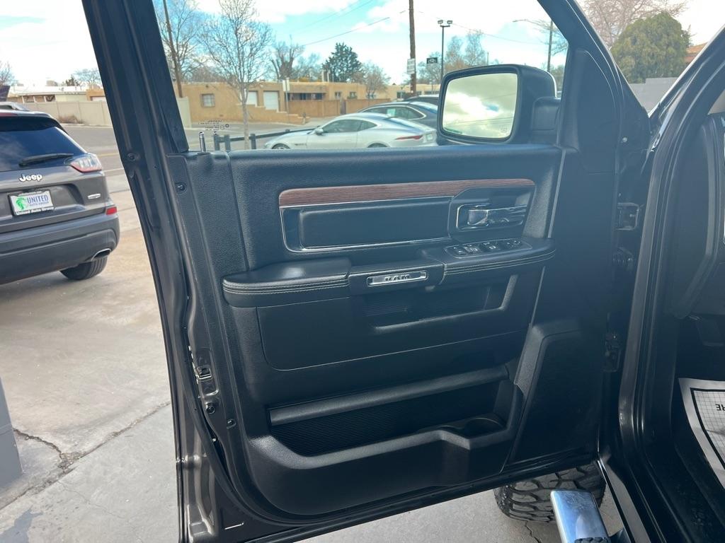 RAM 2500 Laramie Crew Cab SWB 4WD 2018