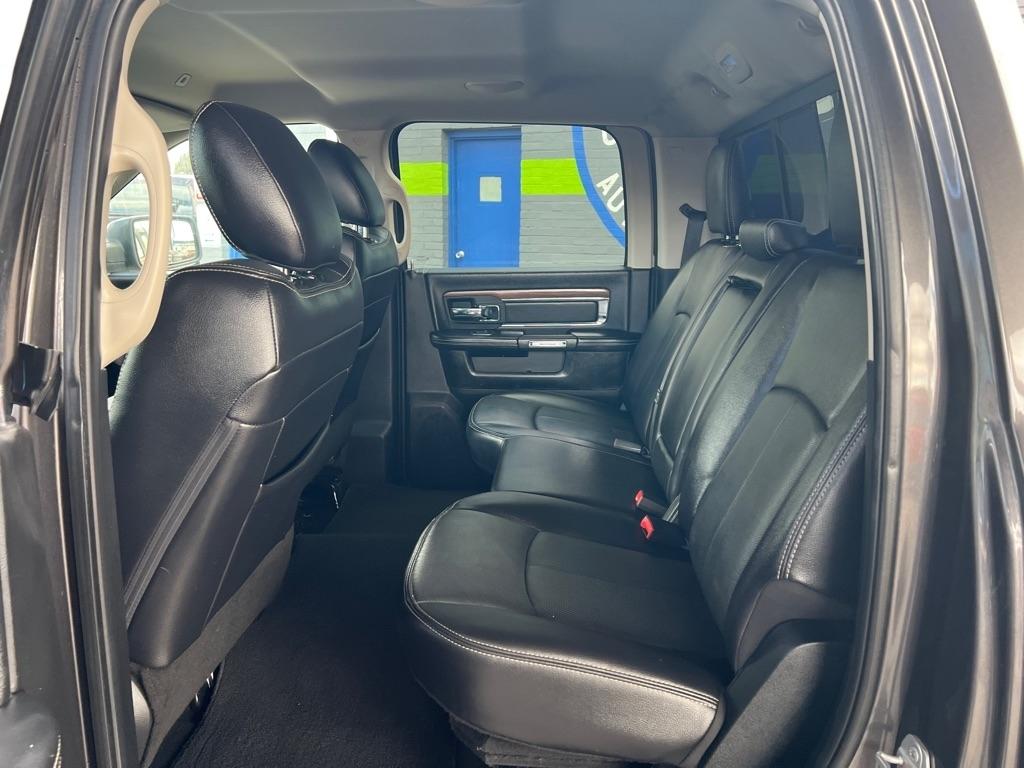 RAM 2500 Laramie Crew Cab SWB 4WD 2018