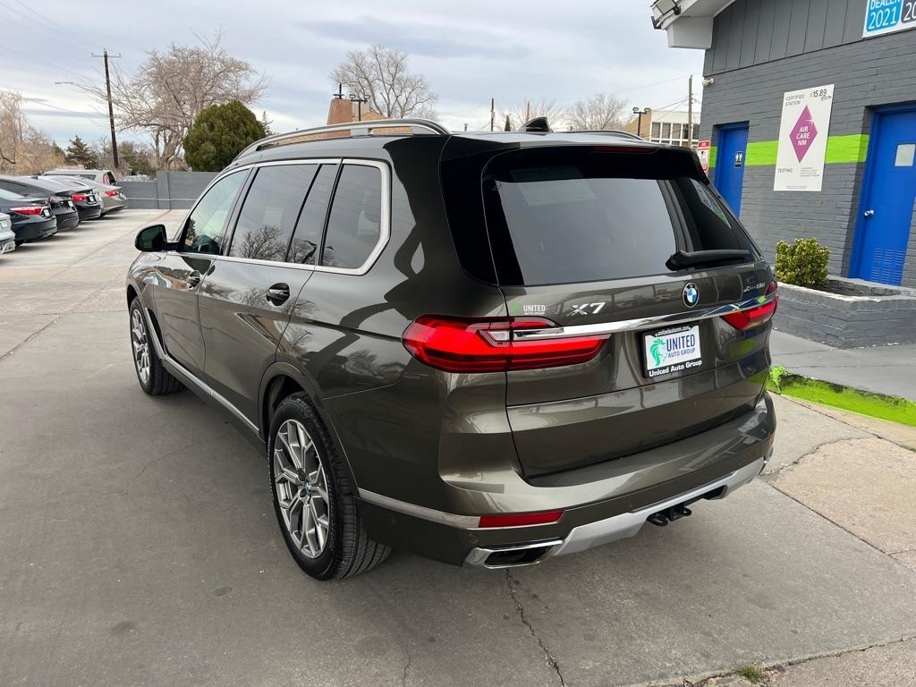 BMW X7  2020