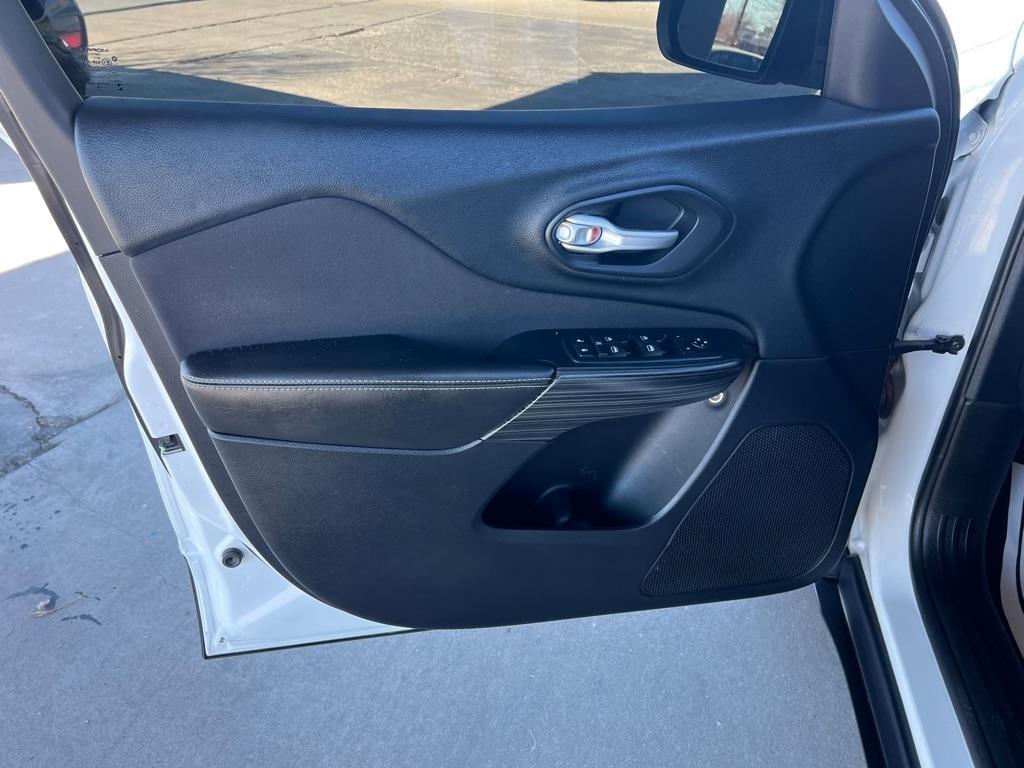 Jeep Cherokee Sport FWD 2016