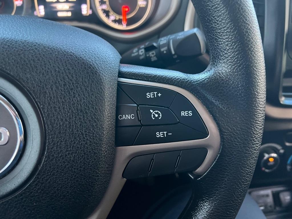 Jeep Cherokee Sport FWD 2016