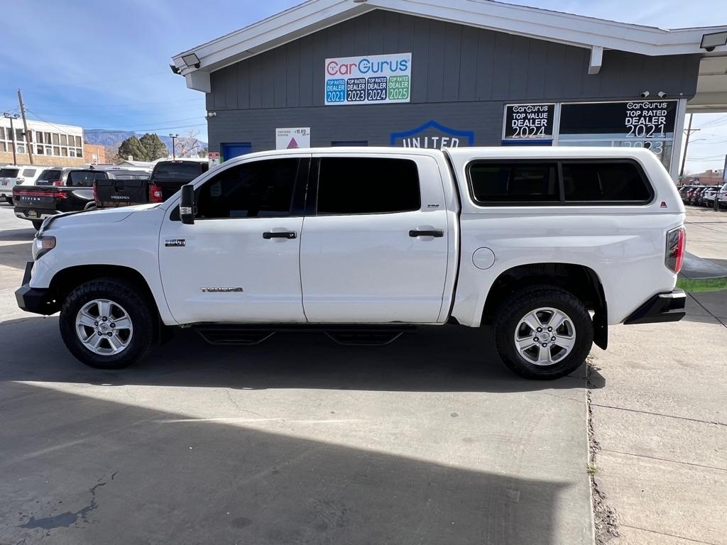 Toyota Tundra SR5 5.7L V8 FFV CrewMax 4WD 2018