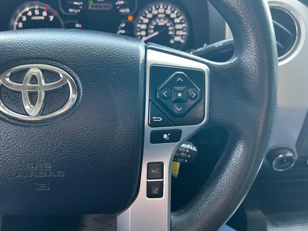 Toyota Tundra SR5 5.7L V8 FFV CrewMax 4WD 2018