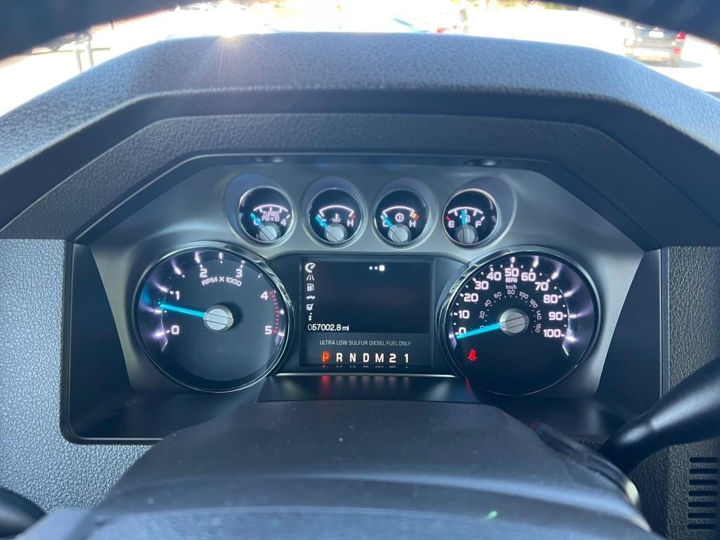 Ford F-450 SD XL Crew Cab DRW 4WD 2016