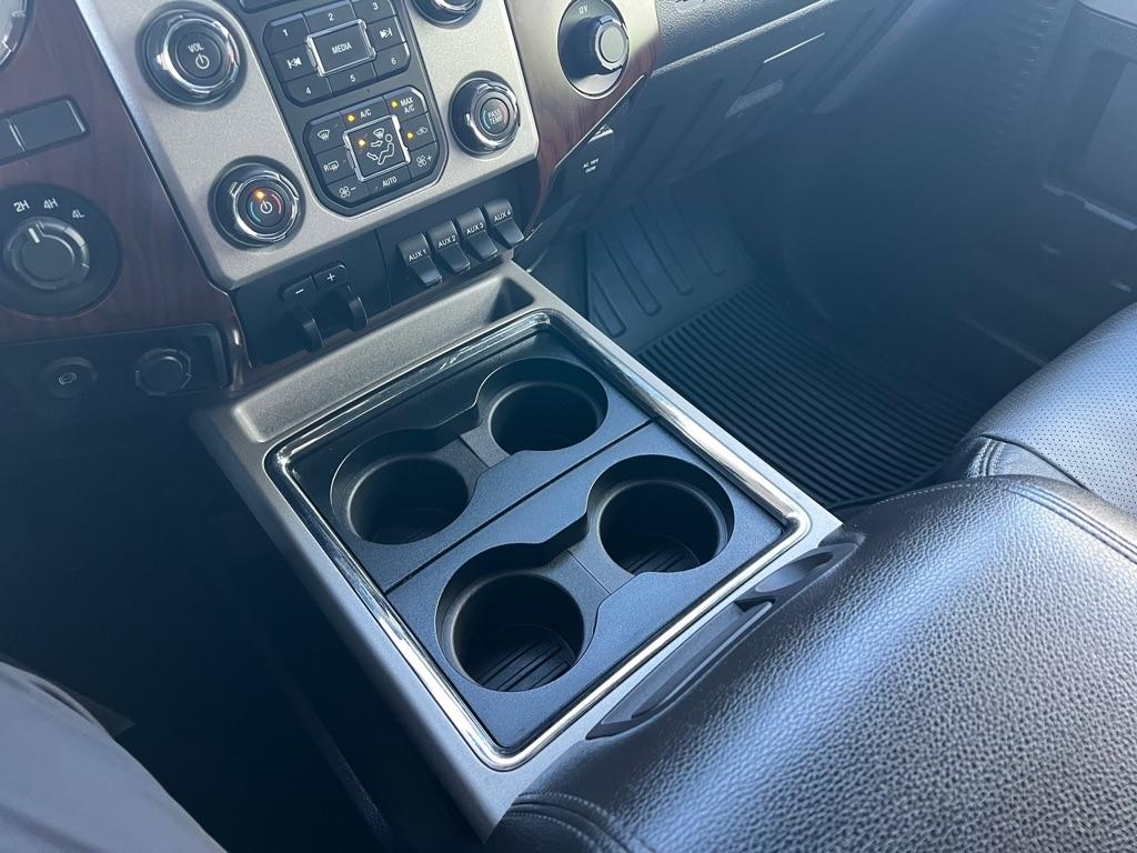 Ford F-450 SD XL Crew Cab DRW 4WD 2016