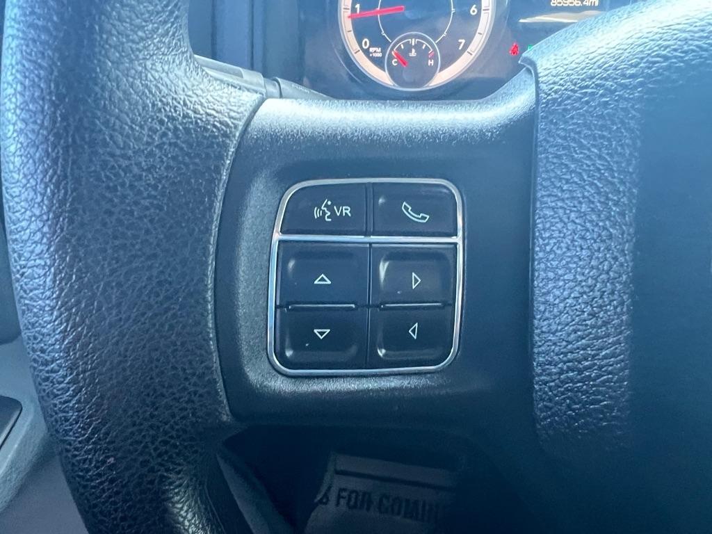 RAM 1500 SLT Quad Cab 2WD 2017