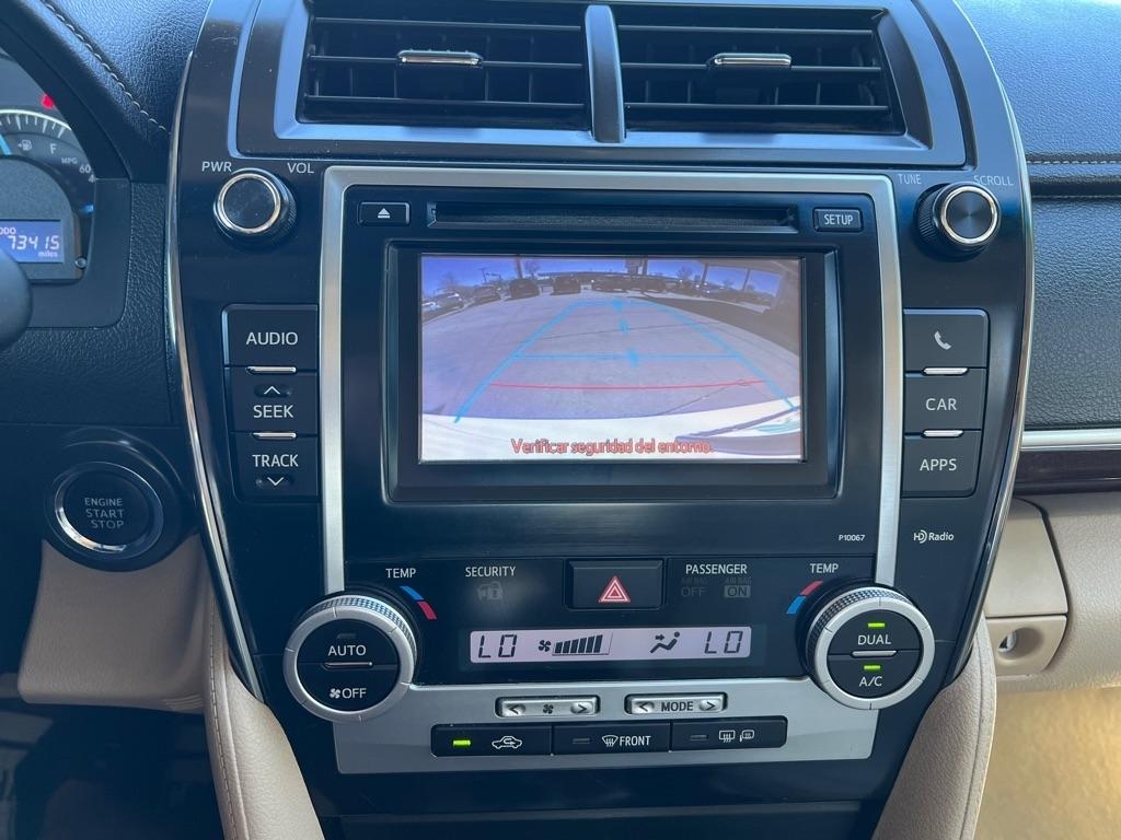 Toyota Camry SE 2012