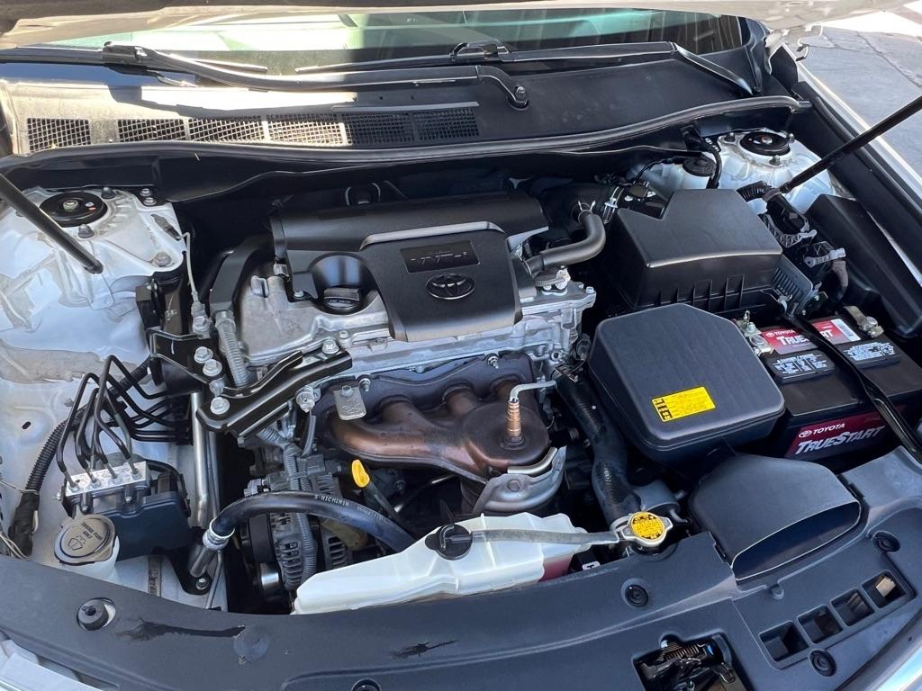 Toyota Camry SE 2012