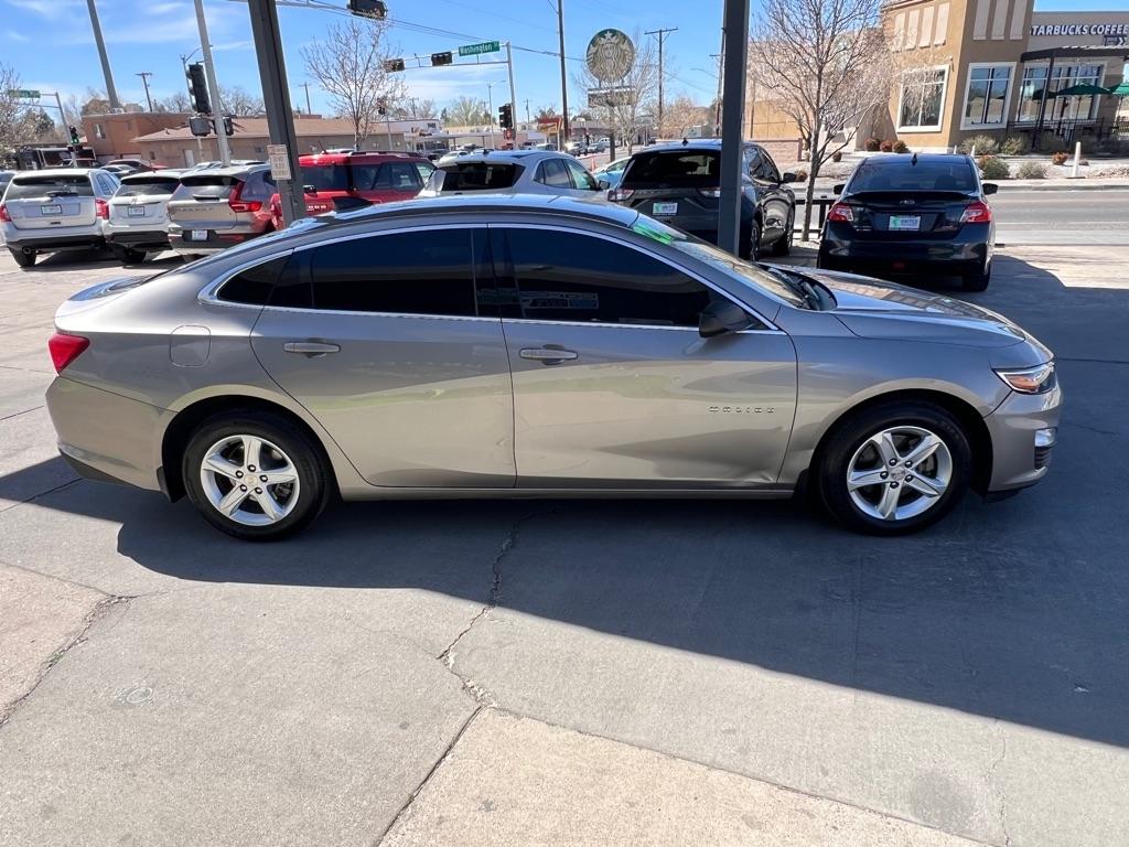 Chevrolet Malibu LS 2022