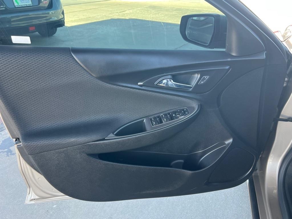 Chevrolet Malibu LS 2022