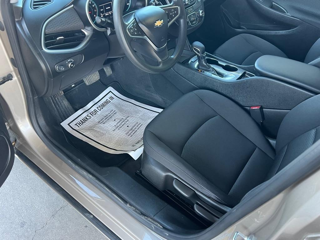 Chevrolet Malibu LS 2022