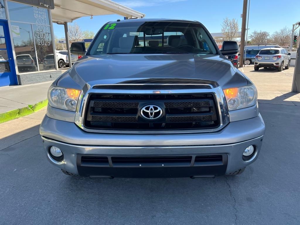 Toyota Tundra Tundra-Grade 5.7L Double Cab 4WD 2012