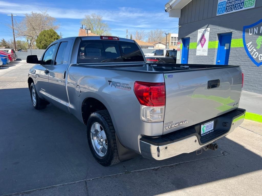 Toyota Tundra Tundra-Grade 5.7L Double Cab 4WD 2012