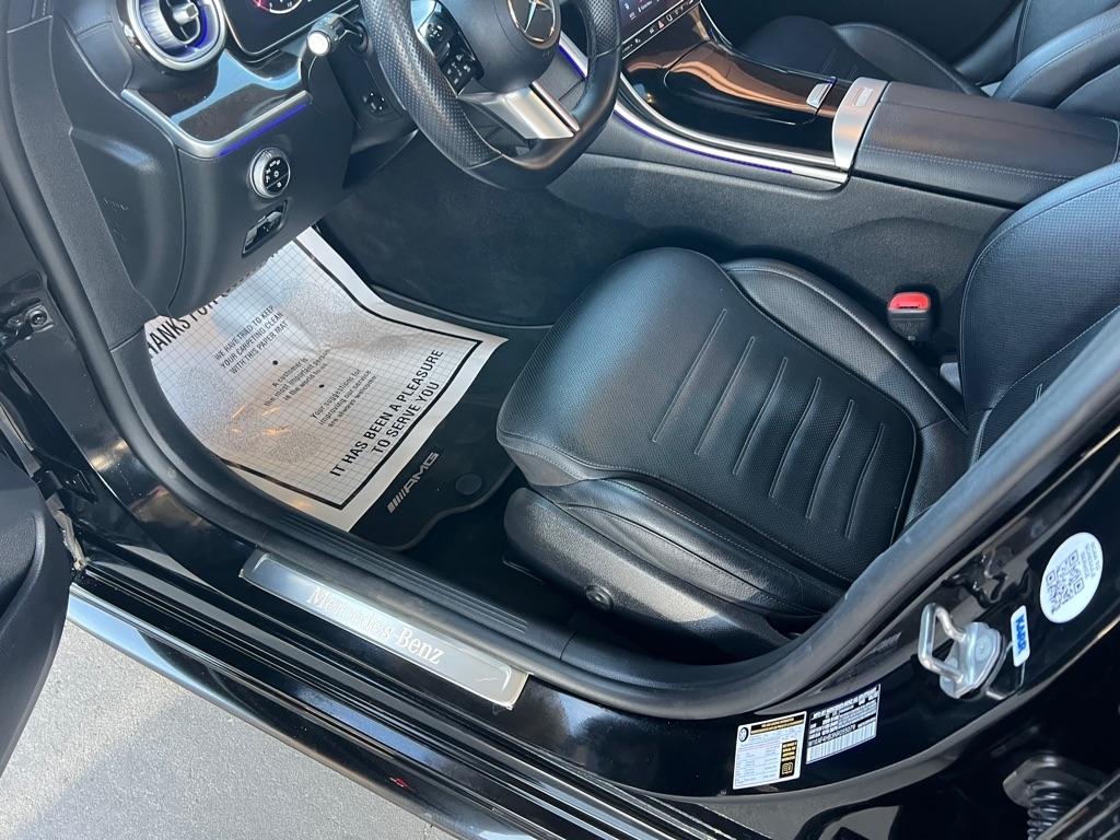 Mercedes-Benz C-Class C300 4MATIC Sedan 2022