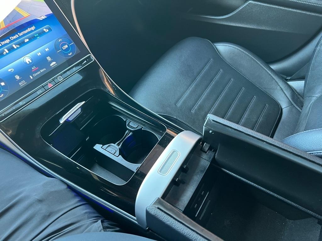 Mercedes-Benz C-Class C300 4MATIC Sedan 2022