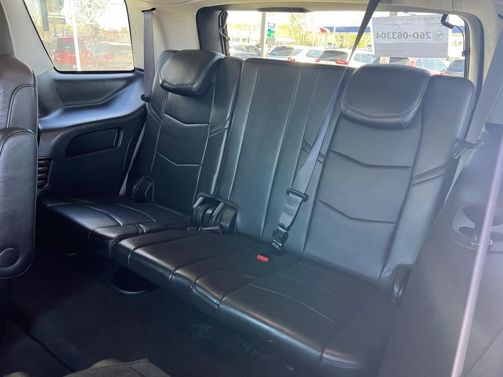 Cadillac Escalade Standard 2WD 2016