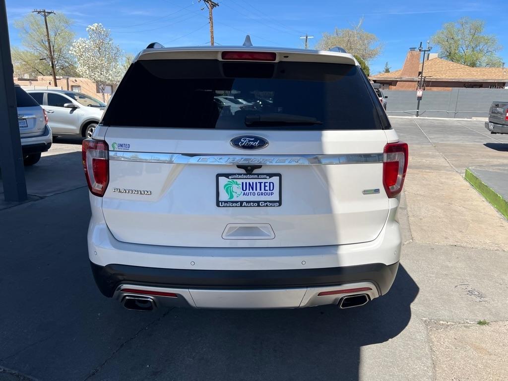 Ford Explorer Platinum AWD 2016