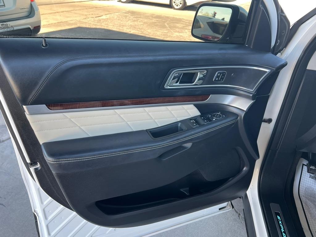 Ford Explorer Platinum AWD 2016