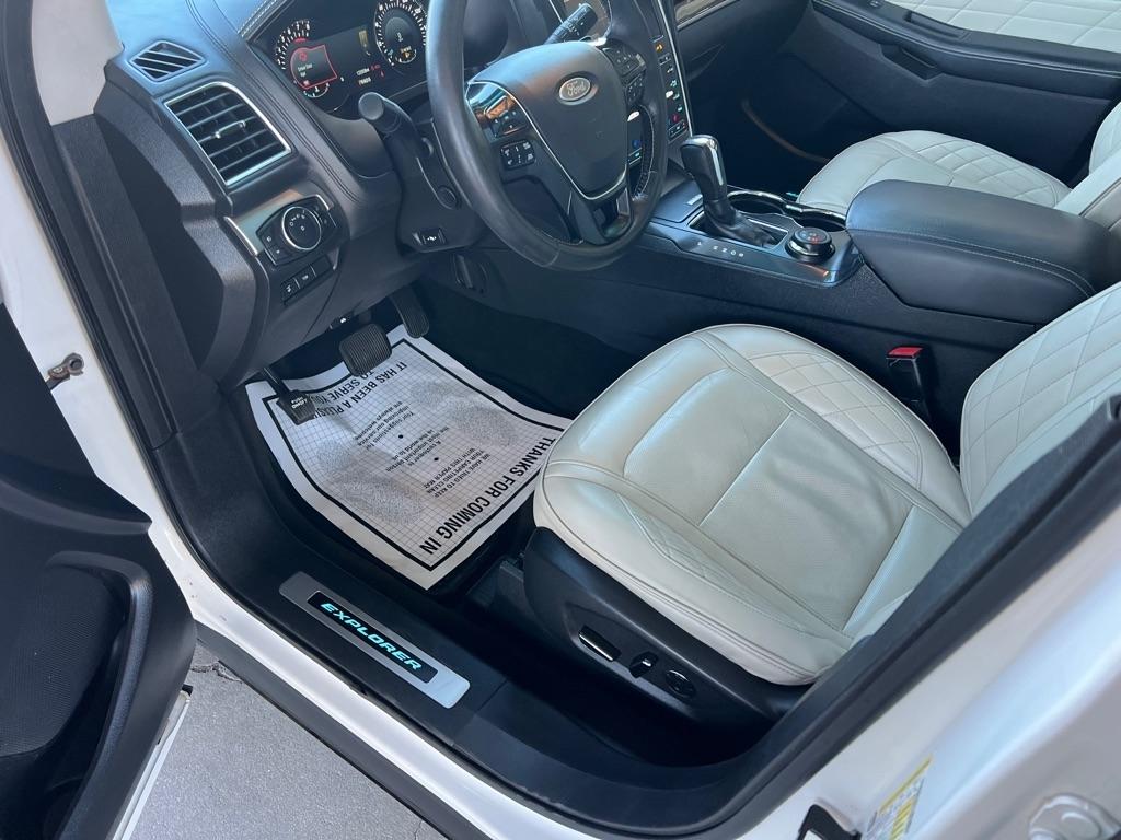 Ford Explorer Platinum AWD 2016