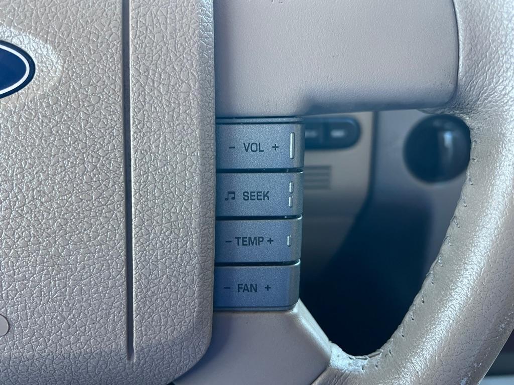 Ford F-150 FX4 SuperCrew 4WD 2005