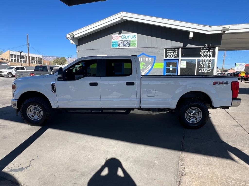 Ford F-250 SD XL Crew Cab 4WD 2022