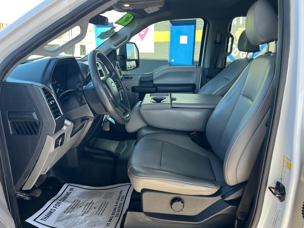 Ford F-250 SD XL Crew Cab 4WD 2022