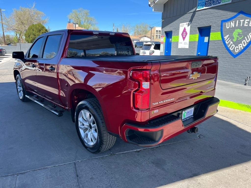 Chevrolet Silverado 1500 Custom Crew Cab Short Box 2WD 2021