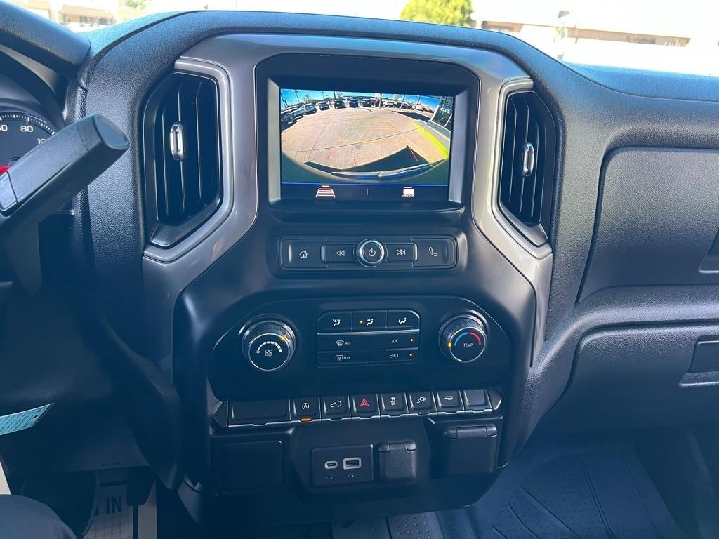 Chevrolet Silverado 1500 Custom Crew Cab Short Box 2WD 2021