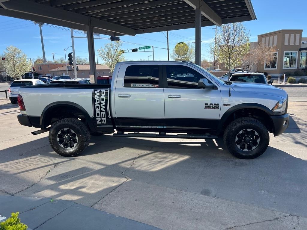 RAM 2500 Power Wagon Crew Cab SWB 4WD 2017