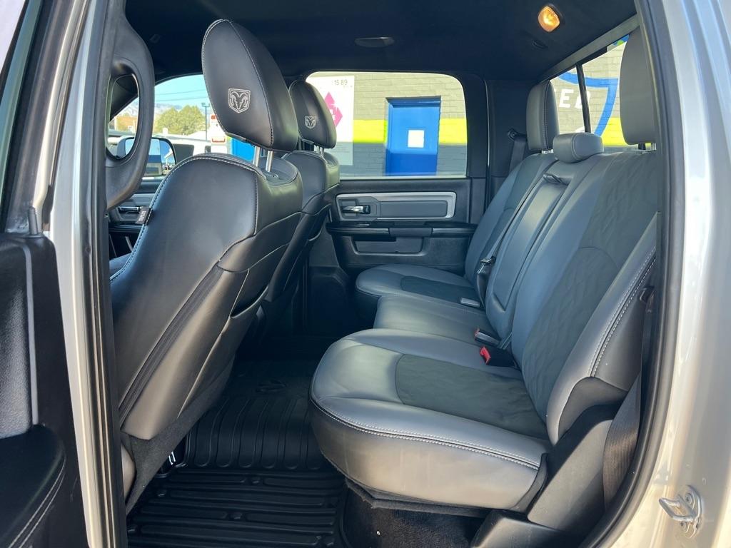 RAM 2500 Power Wagon Crew Cab SWB 4WD 2017