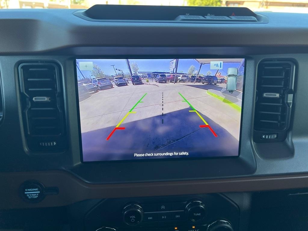 Ford Bronco Outer Banks 4-Door 2024