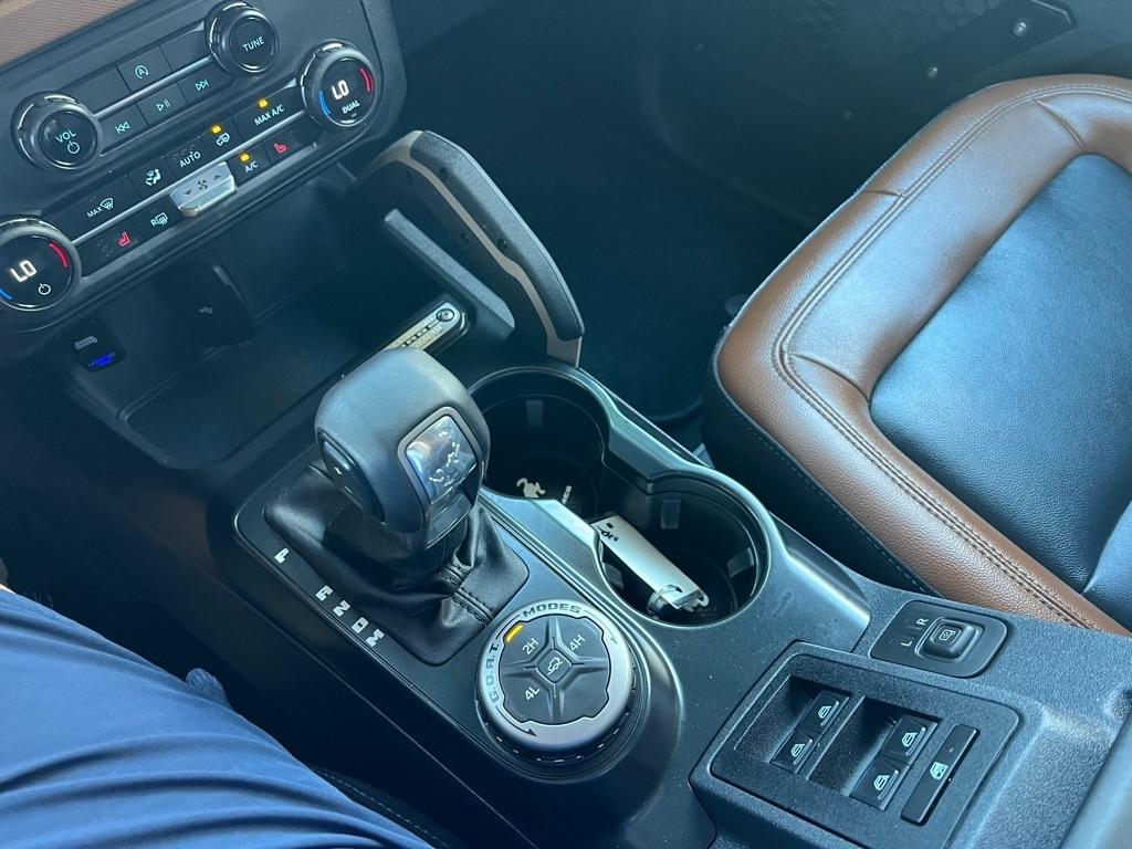 Ford Bronco Outer Banks 4-Door 2024