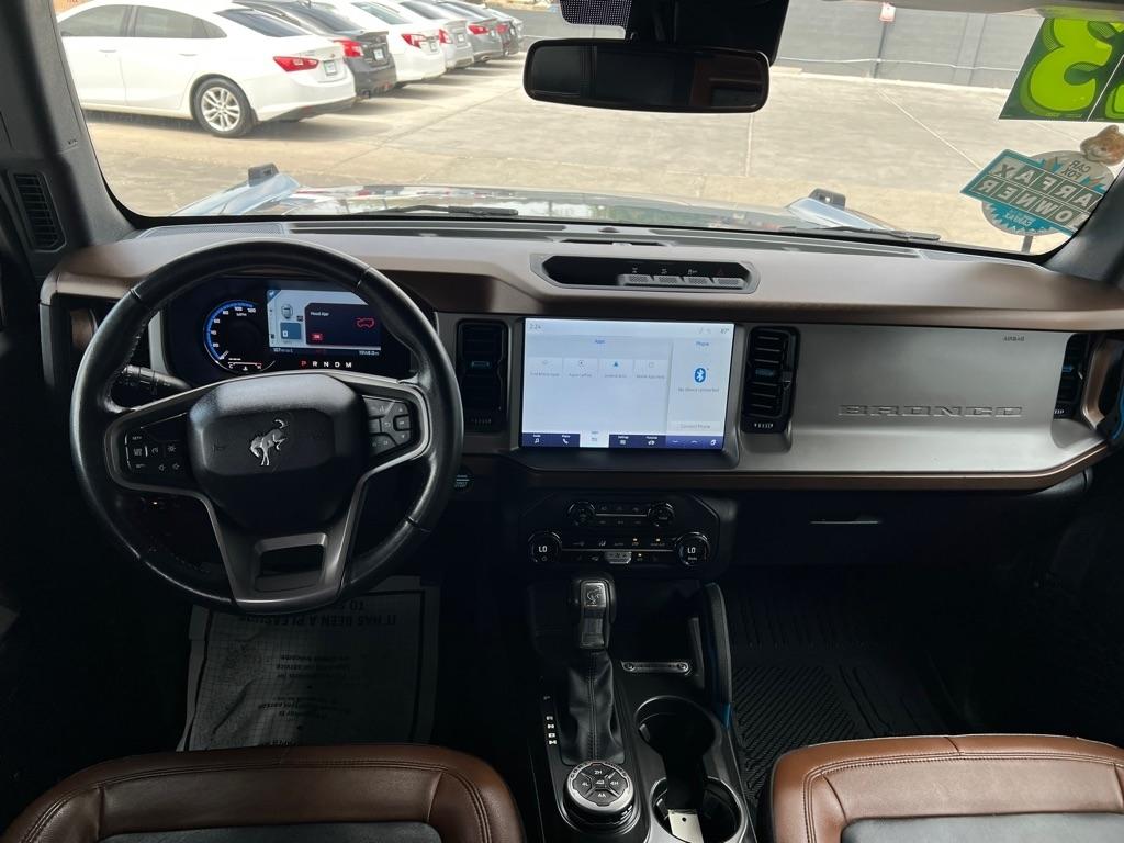 Ford Bronco Base 4-Door w/Advanced 2023